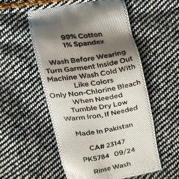 Talbots button denim jacket - Picture 8 of 11